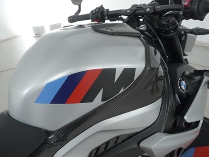 2025 (25) BMW Motorrad M 1000 R (25Y)