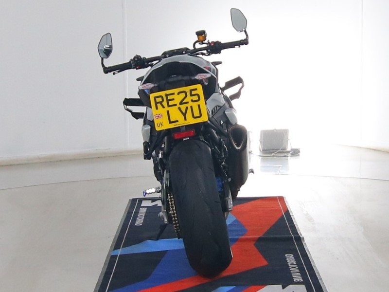 2025 (25) BMW Motorrad M 1000 R (25Y) 5024074