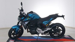 2025 (74) BMW Motorrad F900 R (25MY) 5053275