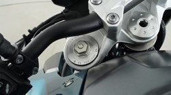 2025 (74) BMW Motorrad F900 R (25MY) 5053260