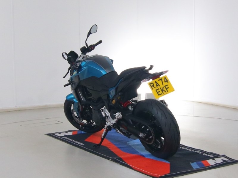 2025 (74) BMW Motorrad F900 R (25MY) 5053276