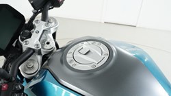 2025 (74) BMW Motorrad F900 R (25MY) 5053254