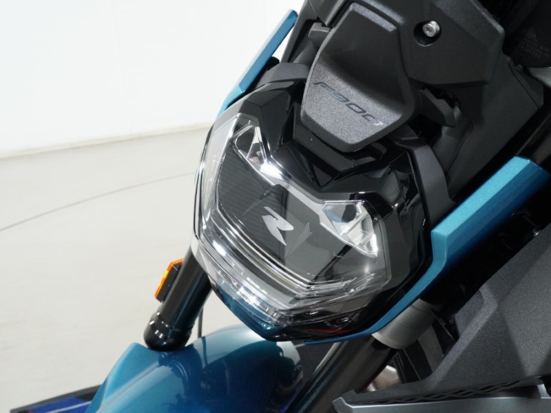 2025 (74) BMW Motorrad F900 R (25MY) 5053270