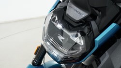 2025 (74) BMW Motorrad F900 R (25MY) 5053270