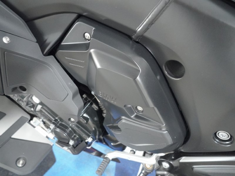 2025 (75) BMW Motorrad K1600 Grand America (22MY) 5054880