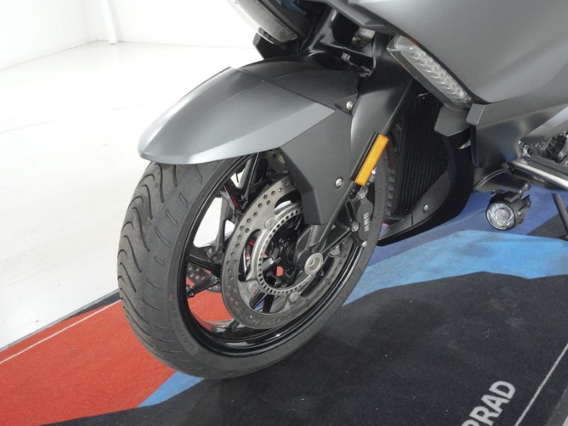 2025 (75) BMW Motorrad K1600 Grand America (22MY) 5054884