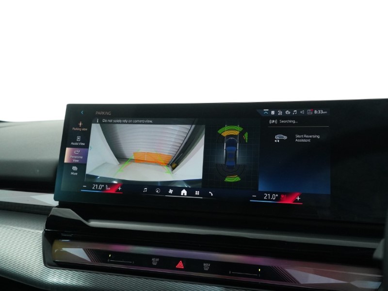 2025 (25) BMW 5 SERIES 520i M Sport 4dr Auto 5018042