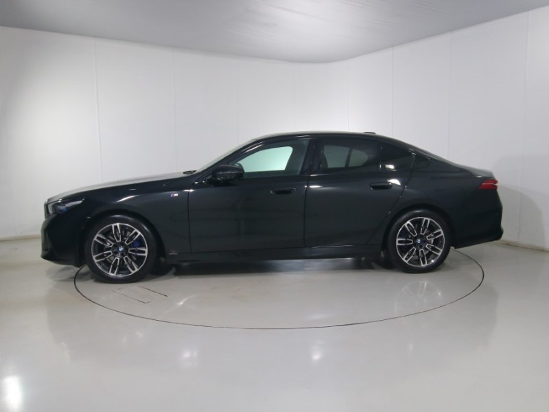 2025 (25) BMW 5 SERIES 520i M Sport 4dr Auto 5018053