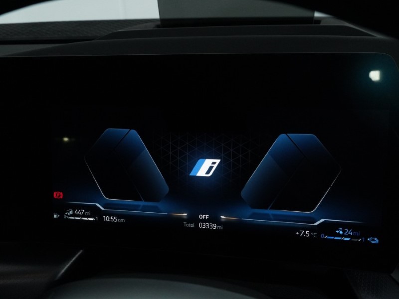 2025 (25) BMW 2 SERIES 230e xDrive M Sport 5dr DCT 5043718