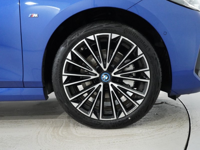 2025 (25) BMW 2 SERIES 230e xDrive M Sport 5dr DCT 5043737