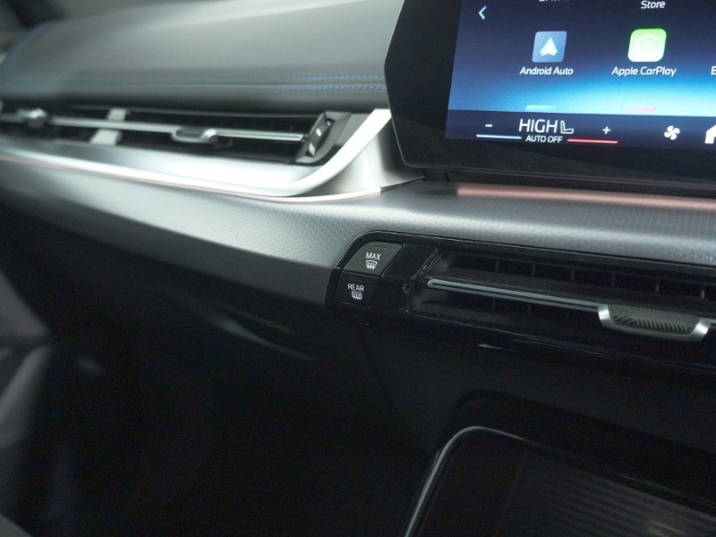 2025 (74) BMW iX1 150kW eDrive20 M Sport 65kWh 5dr Auto 5071273