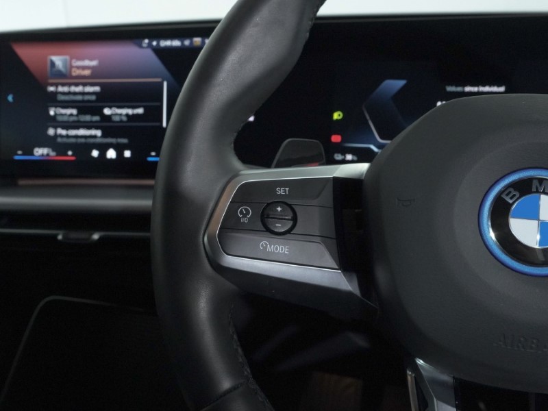 2025 (74) BMW iX1 150kW eDrive20 M Sport 65kWh 5dr Auto 5071258