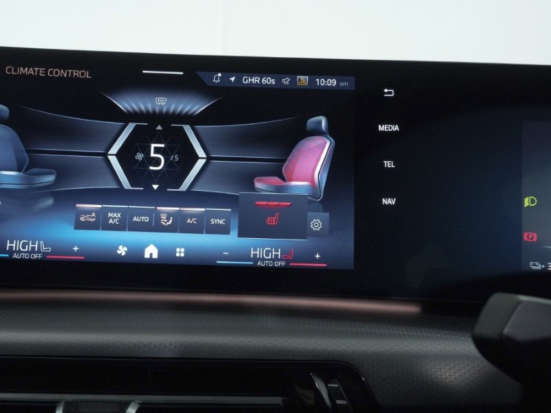 2025 (74) BMW iX1 150kW eDrive20 M Sport 65kWh 5dr Auto 5071262