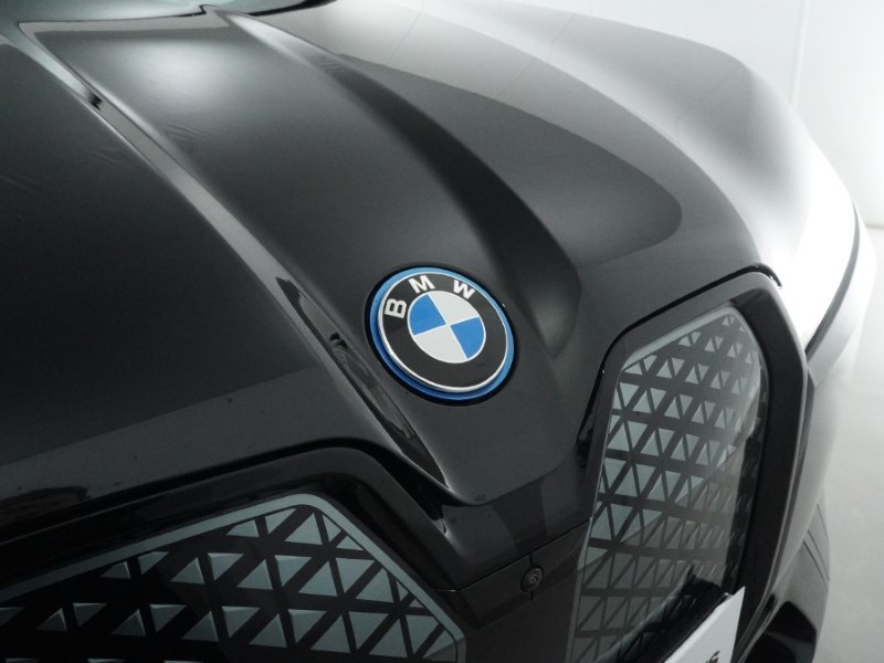 2022 (72) BMW iX 240kW xDrive40 M Sport Edition 76.6kWh 5dr Auto 5049267