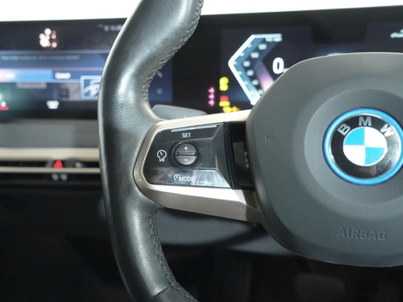 2022 (72) BMW iX 240kW xDrive40 M Sport Edition 76.6kWh 5dr Auto 5049299