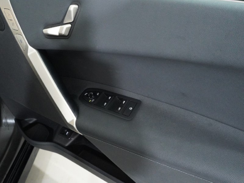 2022 (72) BMW iX 240kW xDrive40 M Sport Edition 76.6kWh 5dr Auto 5049273