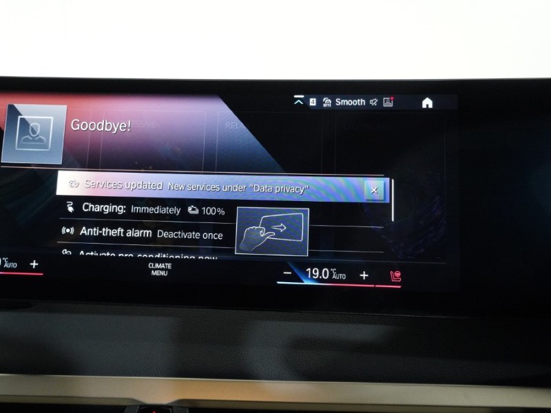 2022 (72) BMW iX 240kW xDrive40 M Sport Edition 76.6kWh 5dr Auto 5047926