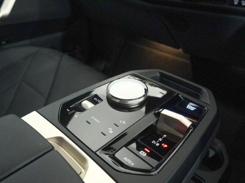 2022 (72) BMW iX 240kW xDrive40 M Sport Edition 76.6kWh 5dr Auto 5048005