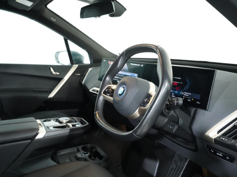 2022 (72) BMW iX 240kW xDrive40 M Sport Edition 76.6kWh 5dr Auto 5048014
