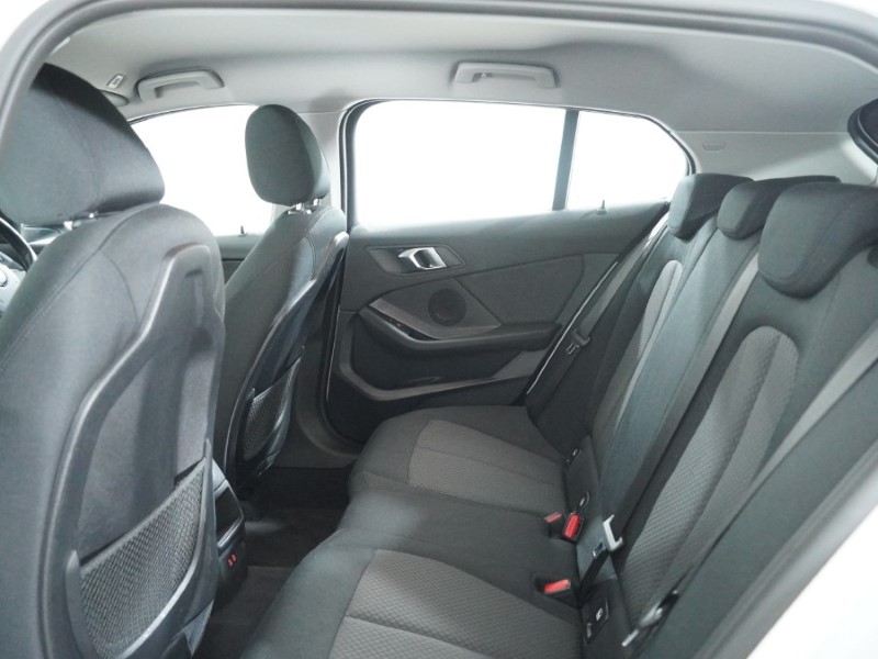 2022 (72) BMW 1 SERIES 118i [136] SE 5dr [Live Cockpit Professional] 5044094