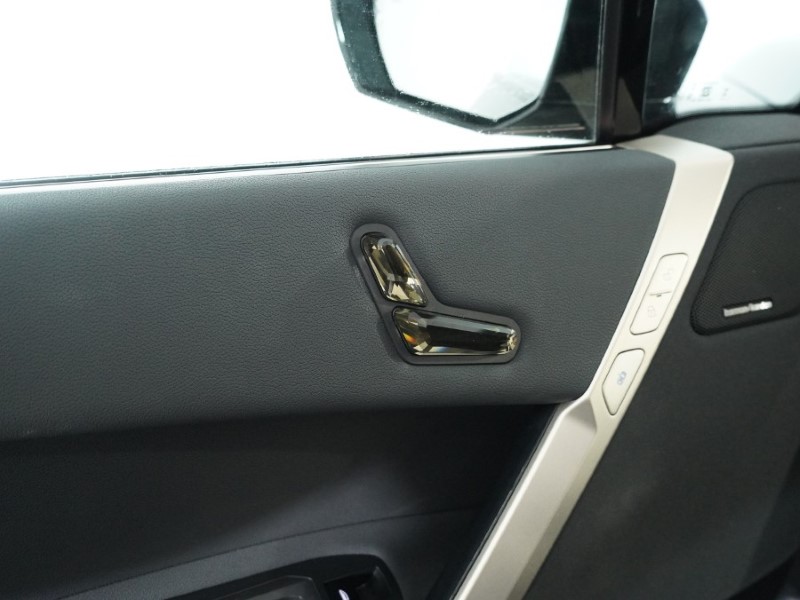 2023 (73) BMW iX 240kW xDrive40 M Sport 76.6kWh 5dr Auto 5047619