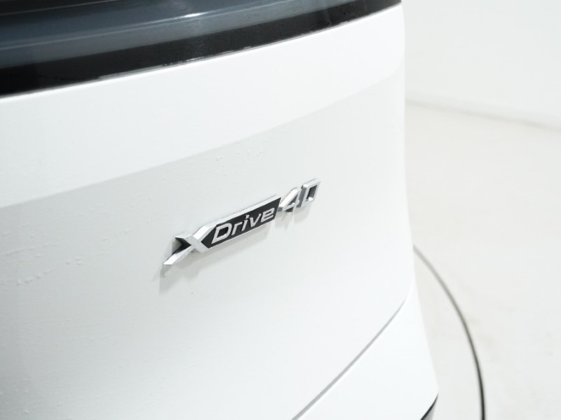 2023 (73) BMW iX 240kW xDrive40 M Sport 76.6kWh 5dr Auto 5093336