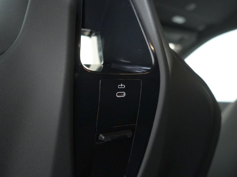 2023 (73) BMW iX 240kW xDrive40 M Sport 76.6kWh 5dr Auto 5093343