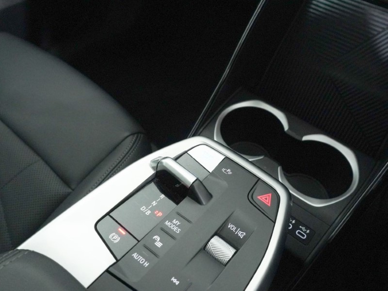 2023 (73) BMW iX1 230kW xDrive30 xLine 65kWh 5dr Auto 5059721