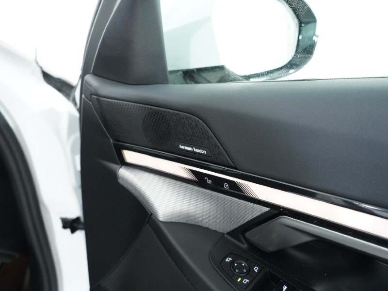 2024 (24) BMW I5 250kW eDrive40 M Sport Pro 84kWh 4dr Auto 5050303