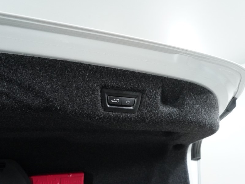 2024 (24) BMW I5 250kW eDrive40 M Sport Pro 84kWh 4dr Auto 5050284