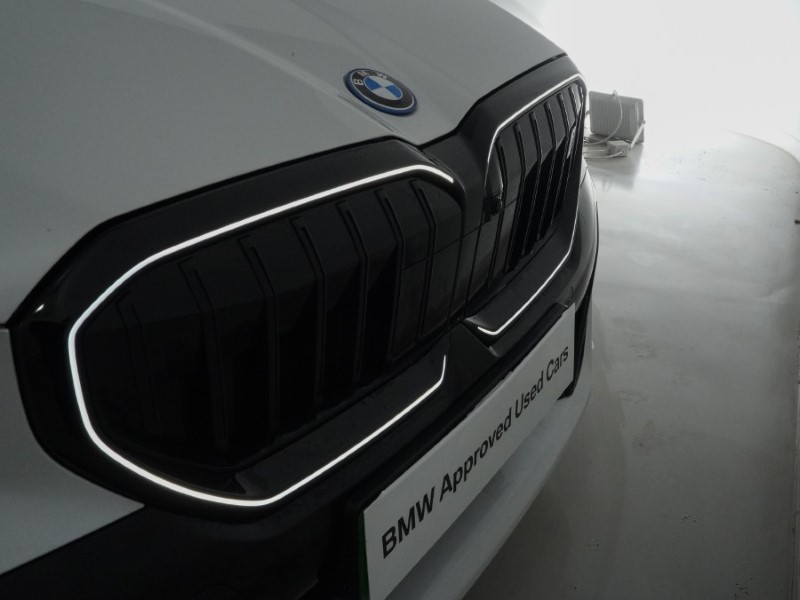 2024 (24) BMW I5 250kW eDrive40 M Sport Pro 84kWh 4dr Auto 5050327