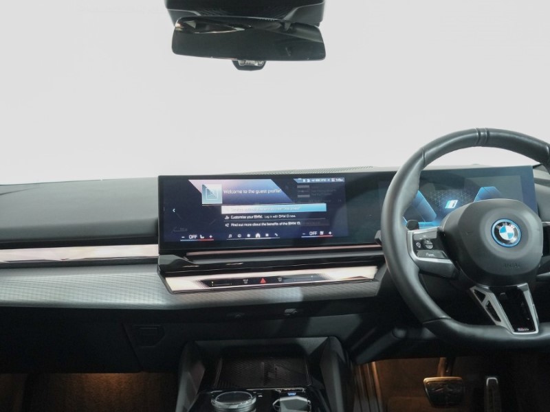 2024 (24) BMW I5 250kW eDrive40 M Sport Pro 84kWh 4dr Auto 5050292