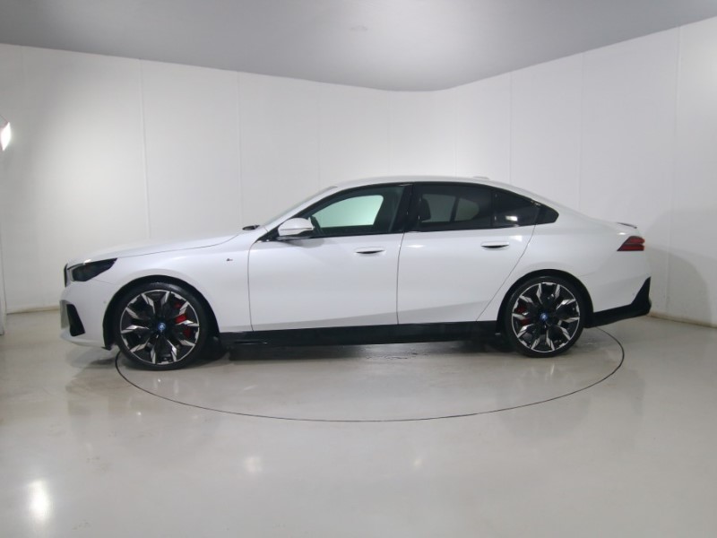 2024 (24) BMW I5 250kW eDrive40 M Sport Pro 84kWh 4dr Auto 5050335