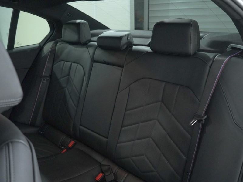 2024 (24) BMW I5 250kW eDrive40 M Sport Pro 84kWh 4dr Auto 5050289