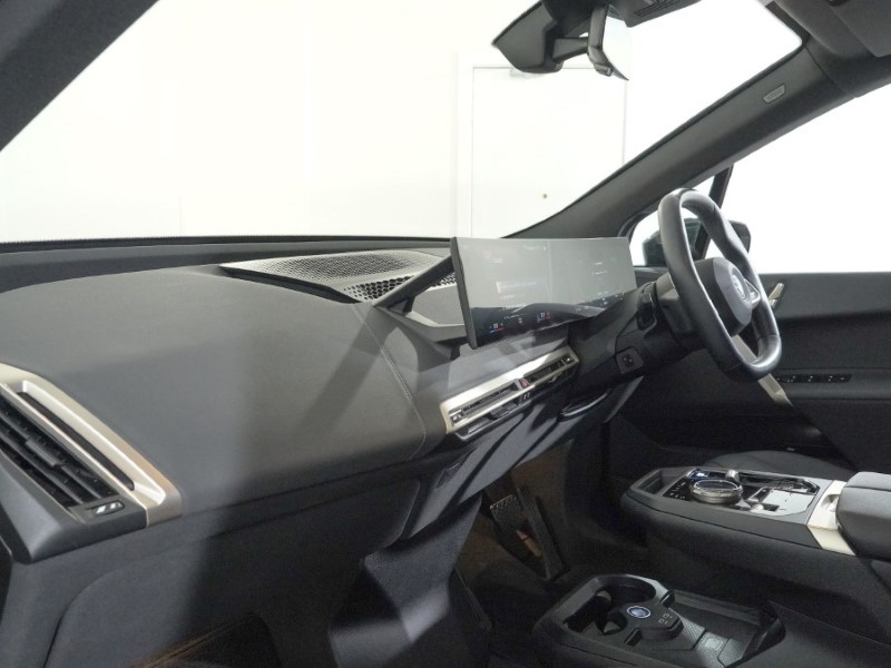 2022 (72) BMW iX 240kW xDrive40 M Sport 76.6kWh 5dr Auto 5066581