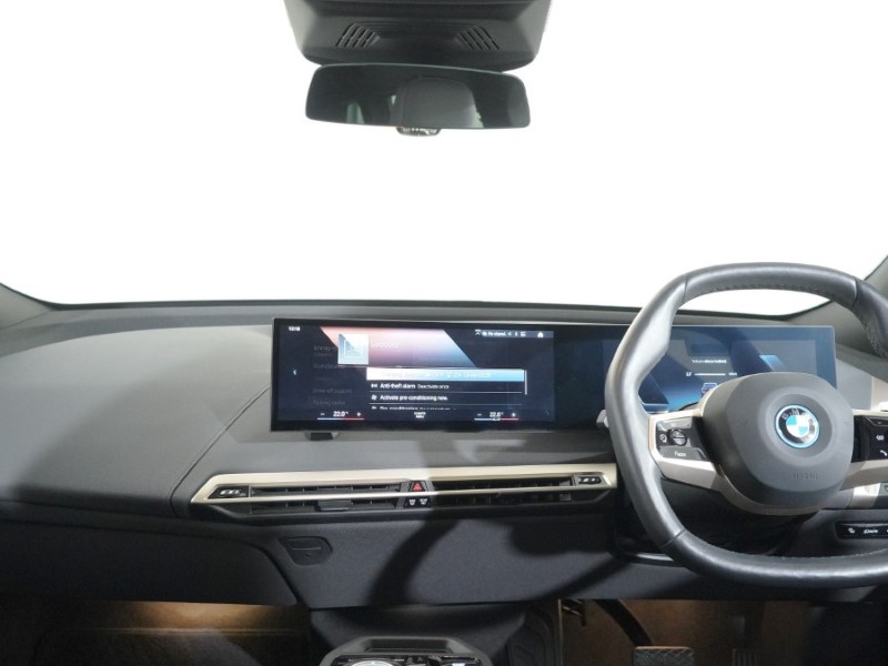 2022 (72) BMW iX 240kW xDrive40 M Sport 76.6kWh 5dr Auto 5066587