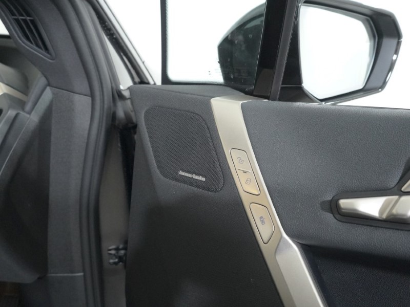 2022 (72) BMW iX 240kW xDrive40 M Sport 76.6kWh 5dr Auto 5066599