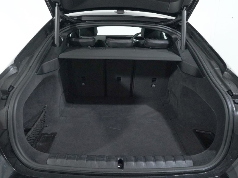 2025 (74) BMW I4 250kW eDrive40 M Sport 83.9kWh 5dr Auto 5050196