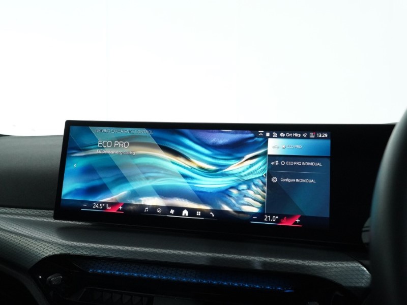 2025 (74) BMW I4 250kW eDrive40 M Sport 83.9kWh 5dr Auto 5050216