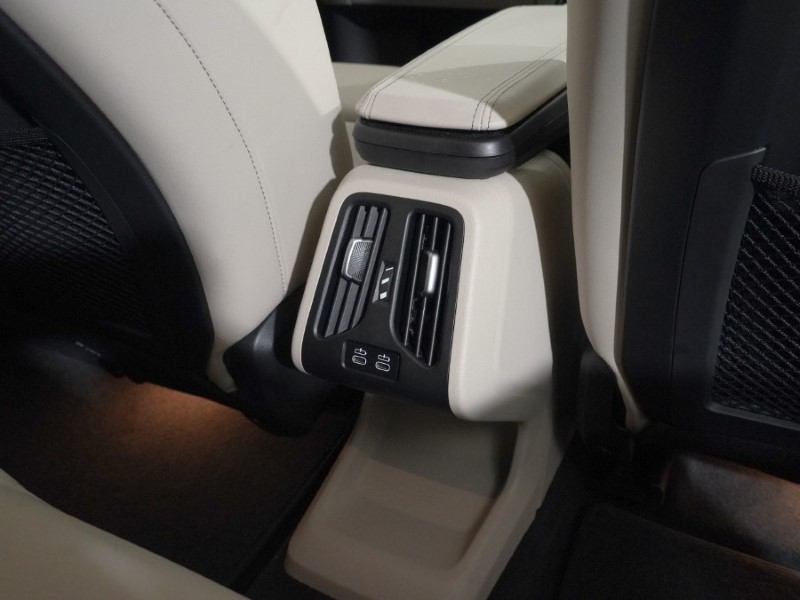 2024 (24) BMW iX1 150kW eDrive20 M Sport 65kWh 5dr Auto 5065082