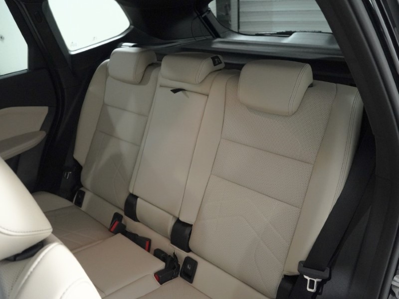 2024 (24) BMW iX1 150kW eDrive20 M Sport 65kWh 5dr Auto 5065078