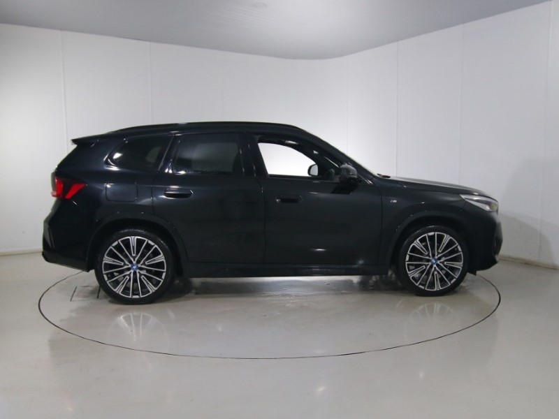 2024 (24) BMW iX1 150kW eDrive20 M Sport 65kWh 5dr Auto 5065092