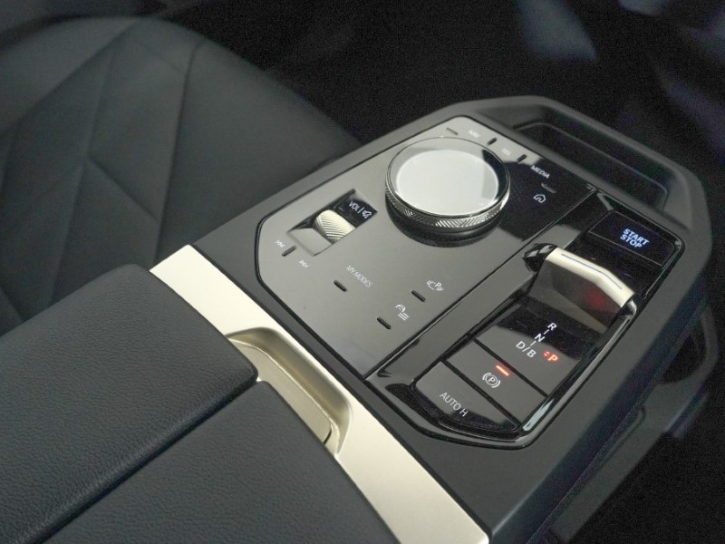 2022 (72) BMW iX 240kW xDrive40 M Sport Edition 76.6kWh 5dr Auto 5059332