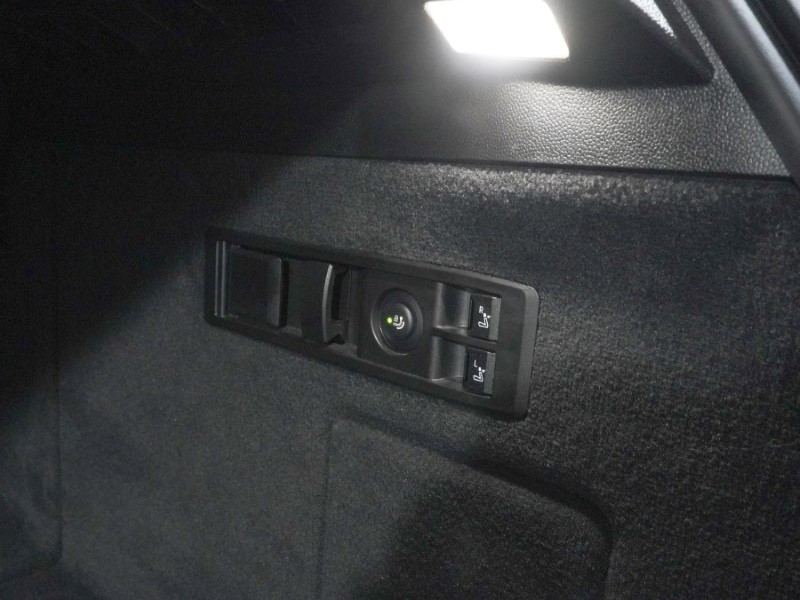 2022 (72) BMW iX 240kW xDrive40 M Sport Edition 76.6kWh 5dr Auto 5059346