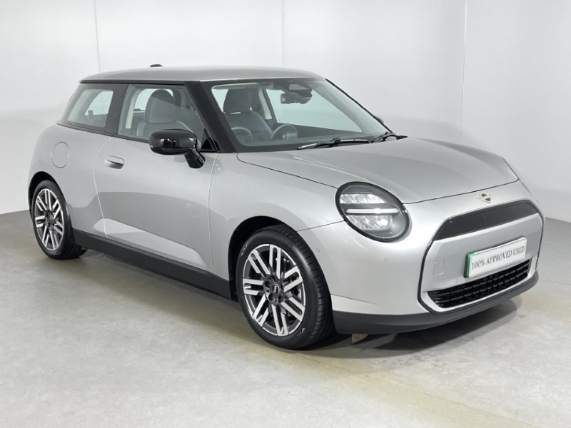 2024 (24) MINI COOPER 135kW E Classic 41kWh 3dr Auto