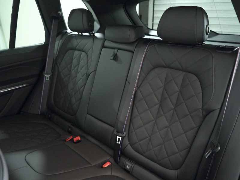 2025 (25) BMW X5 xDrive30d MHT M Sport 5dr Auto 5061286