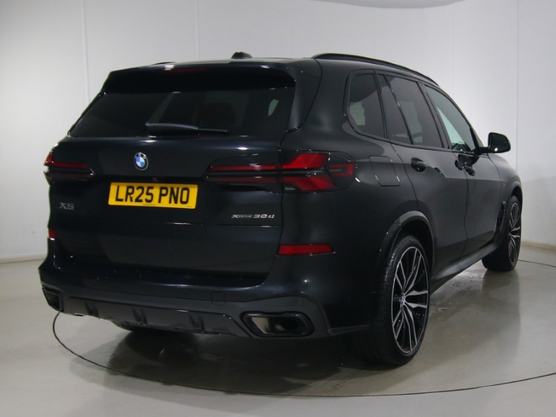 2025 (25) BMW X5 xDrive30d MHT M Sport 5dr Auto 5061337