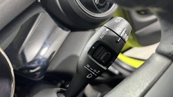 2022 (72) MINI HATCHBACK 1.5 Cooper Classic 3dr Auto 5051209