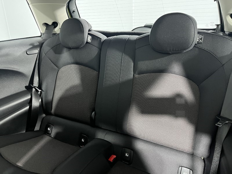 2022 (72) MINI HATCHBACK 1.5 Cooper Classic 3dr Auto 5051197