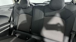 2022 (72) MINI HATCHBACK 1.5 Cooper Classic 3dr Auto 5051197